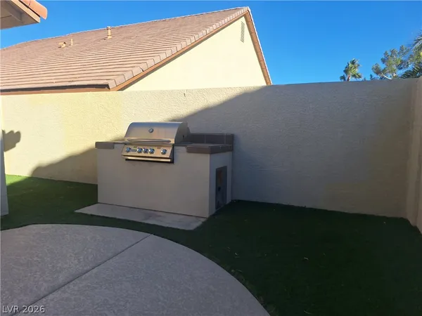 $3,500 | 9731 Drayton Avenue, Las Vegas, NV 89148