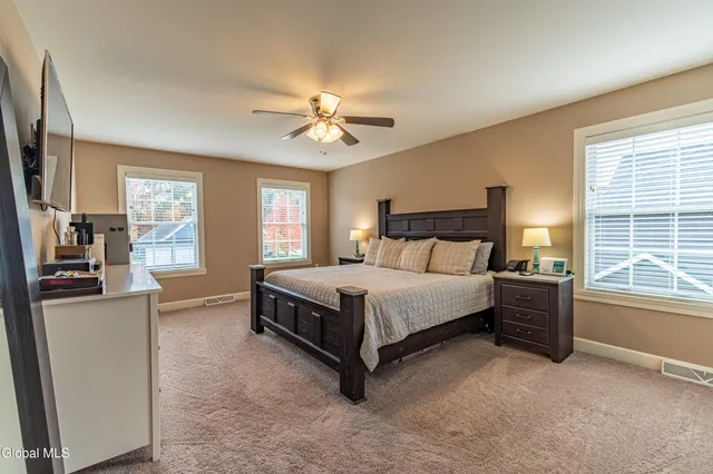 $799,900 | 77 Tamarack Lane, Colonie, NY 12309