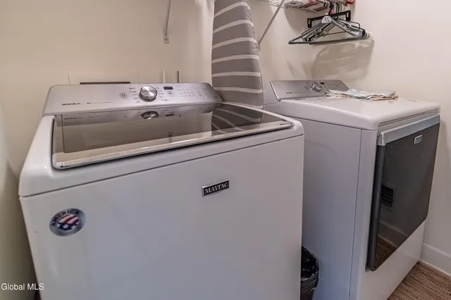 $799,900 | 77 Tamarack Lane, Colonie, NY 12309