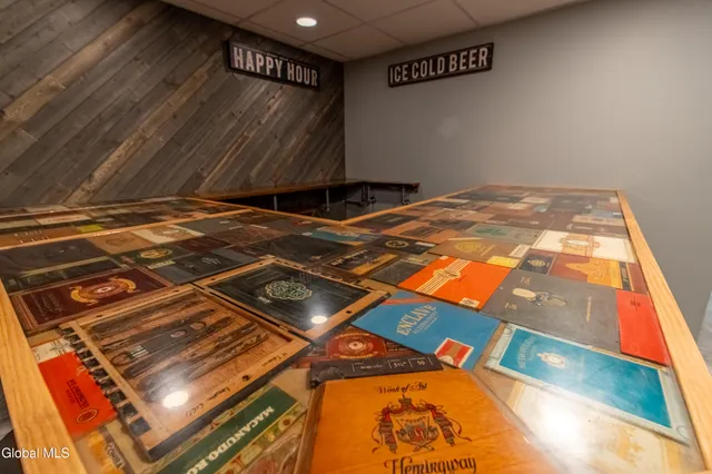 $799,900 | 77 Tamarack Lane, Colonie, NY 12309