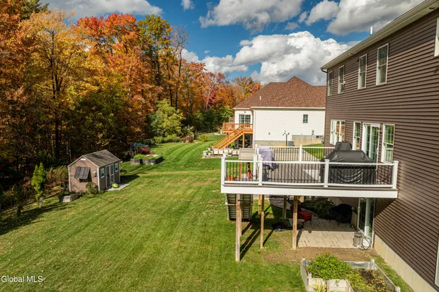 $799,900 | 77 Tamarack Lane, Colonie, NY 12309