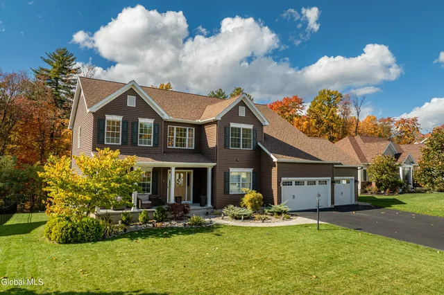 $799,900 | 77 Tamarack Lane, Colonie, NY 12309