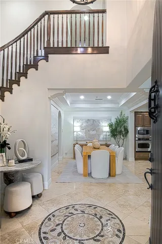 a view of kitchen with washer and dryer