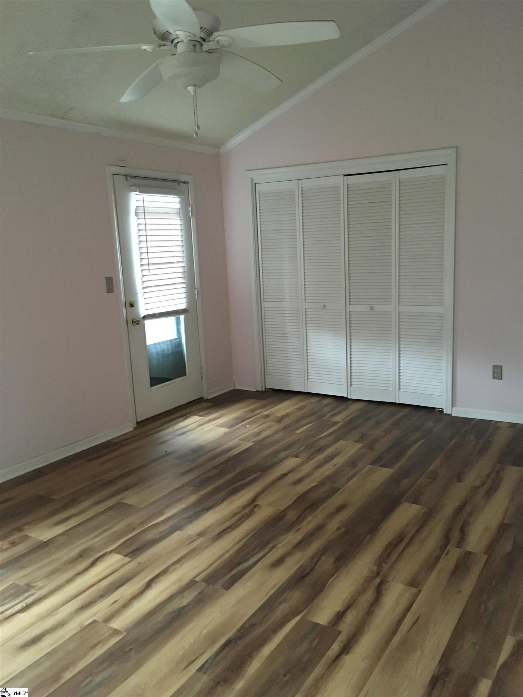 100 Stallings Road, Unit E15 Taylors, SC 29687 - Photo 5 of 13 Gallery Image 5