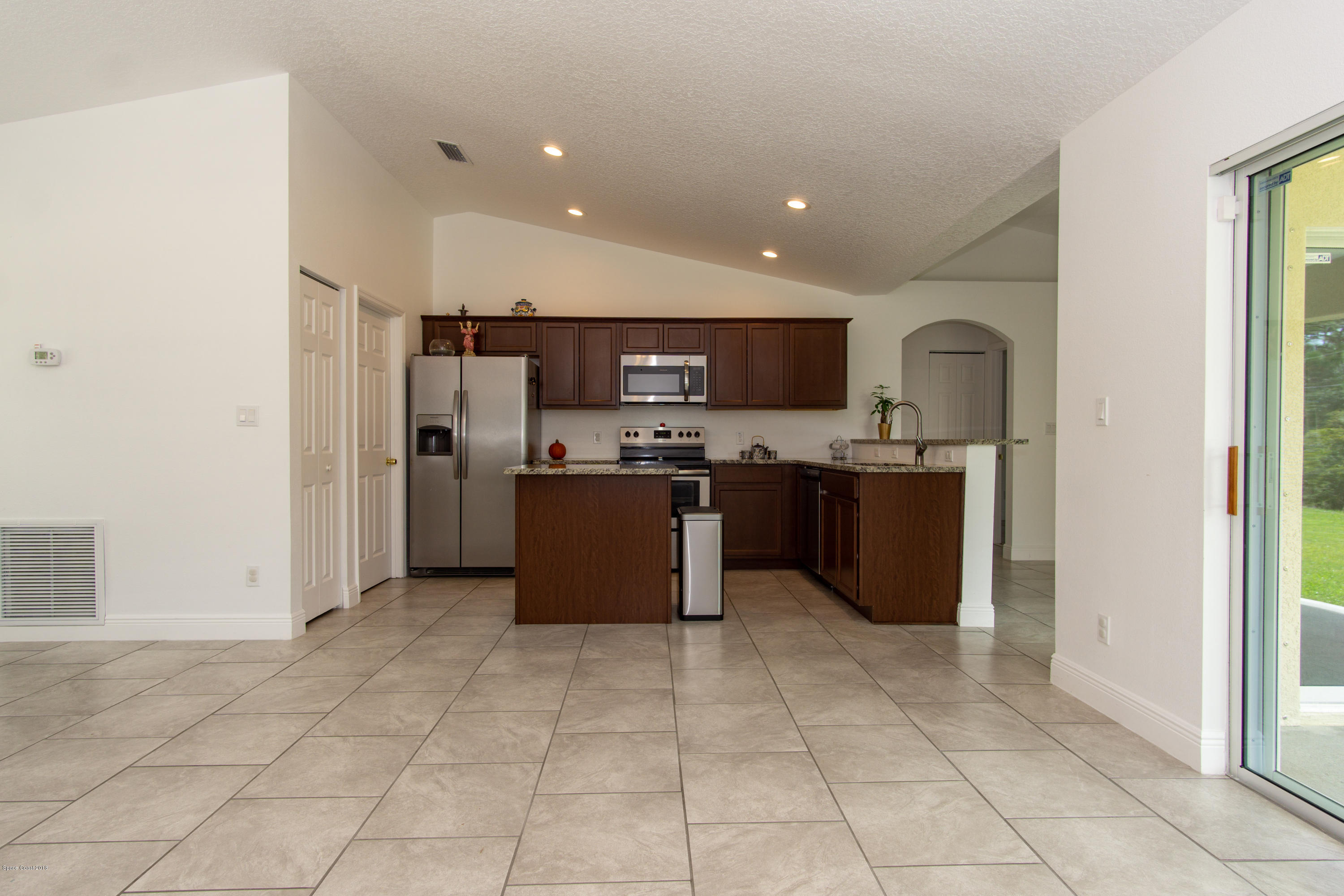 1543 Paragon Road Southeast Palm Bay, FL 32909 - Photo 13 of 18 View of kitchen