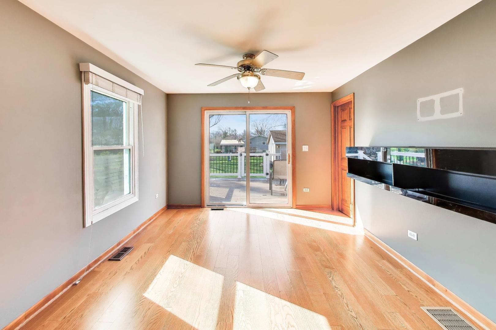 1607 West Plainfield Road La Grange Highlands, IL 60525 - Photo 14 of 42