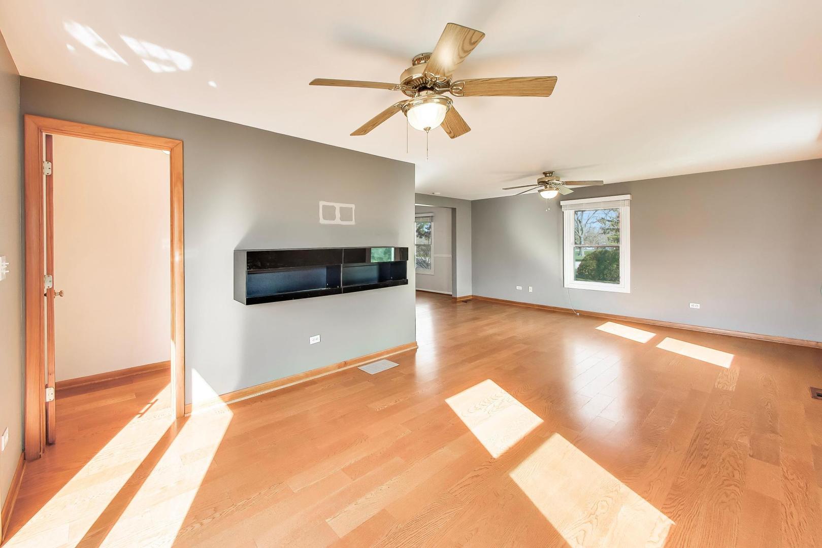 1607 West Plainfield Road La Grange Highlands, IL 60525 - Photo 16 of 42