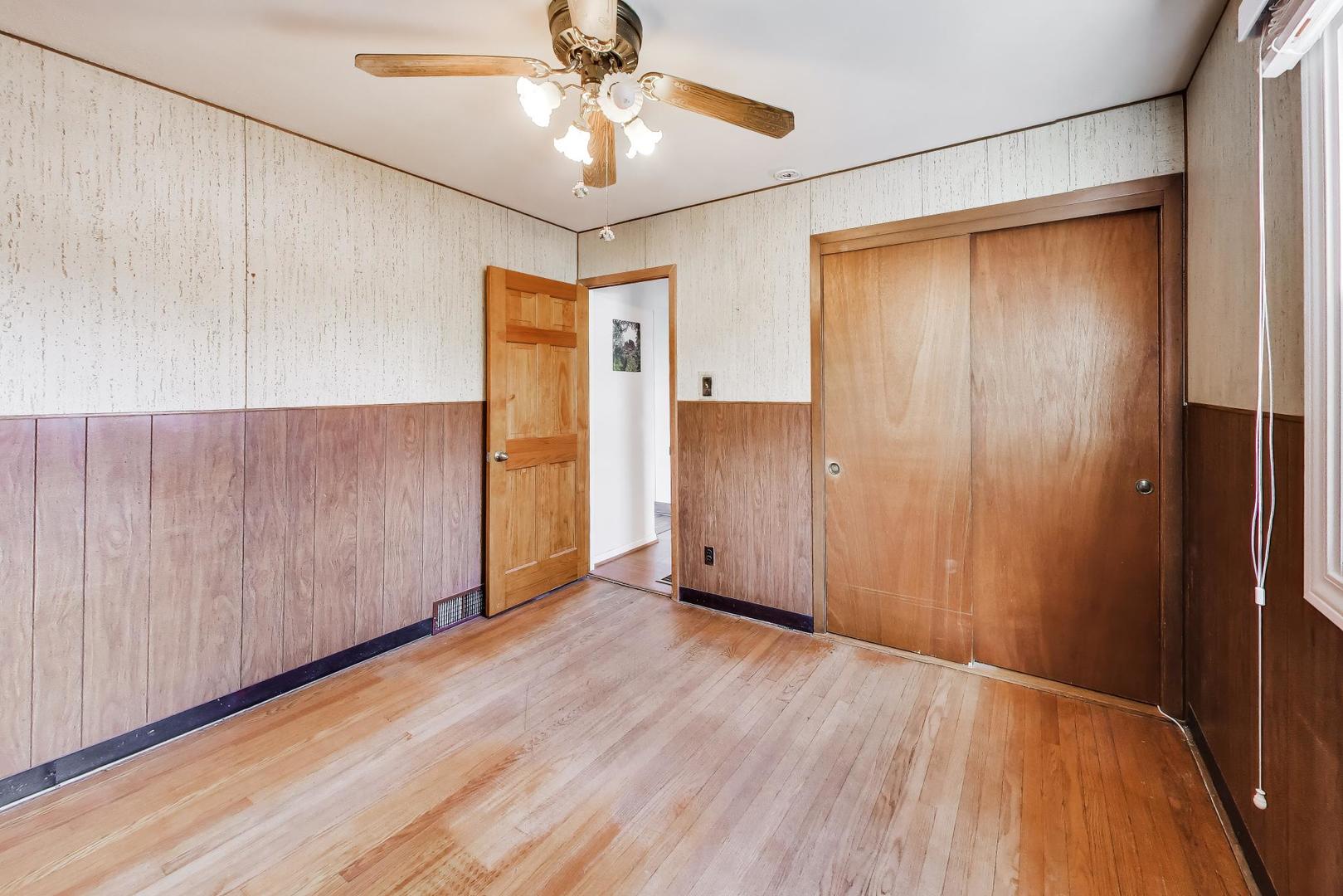 1607 West Plainfield Road La Grange Highlands, IL 60525 - Photo 19 of 42