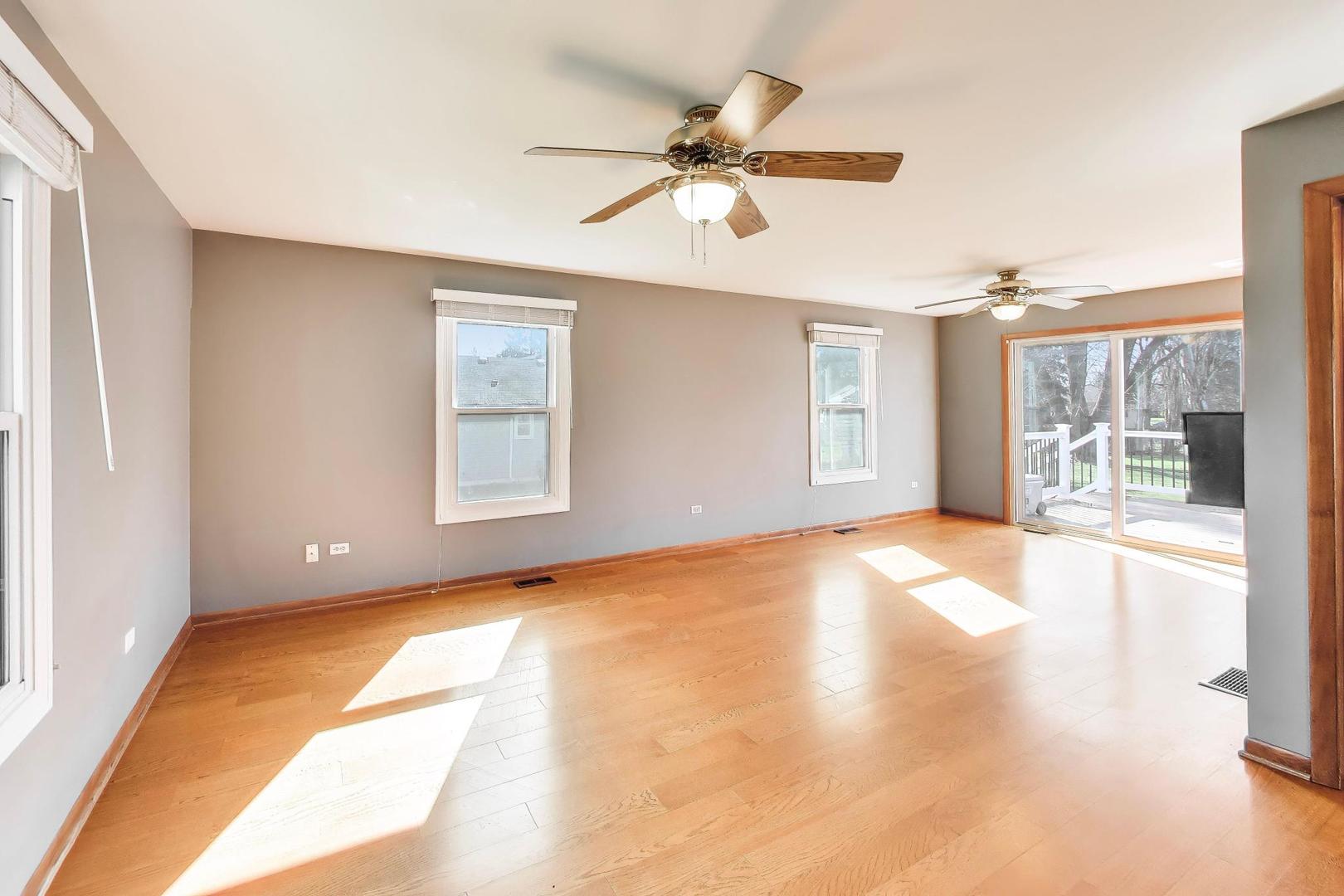 1607 West Plainfield Road La Grange Highlands, IL 60525 - Photo 6 of 42