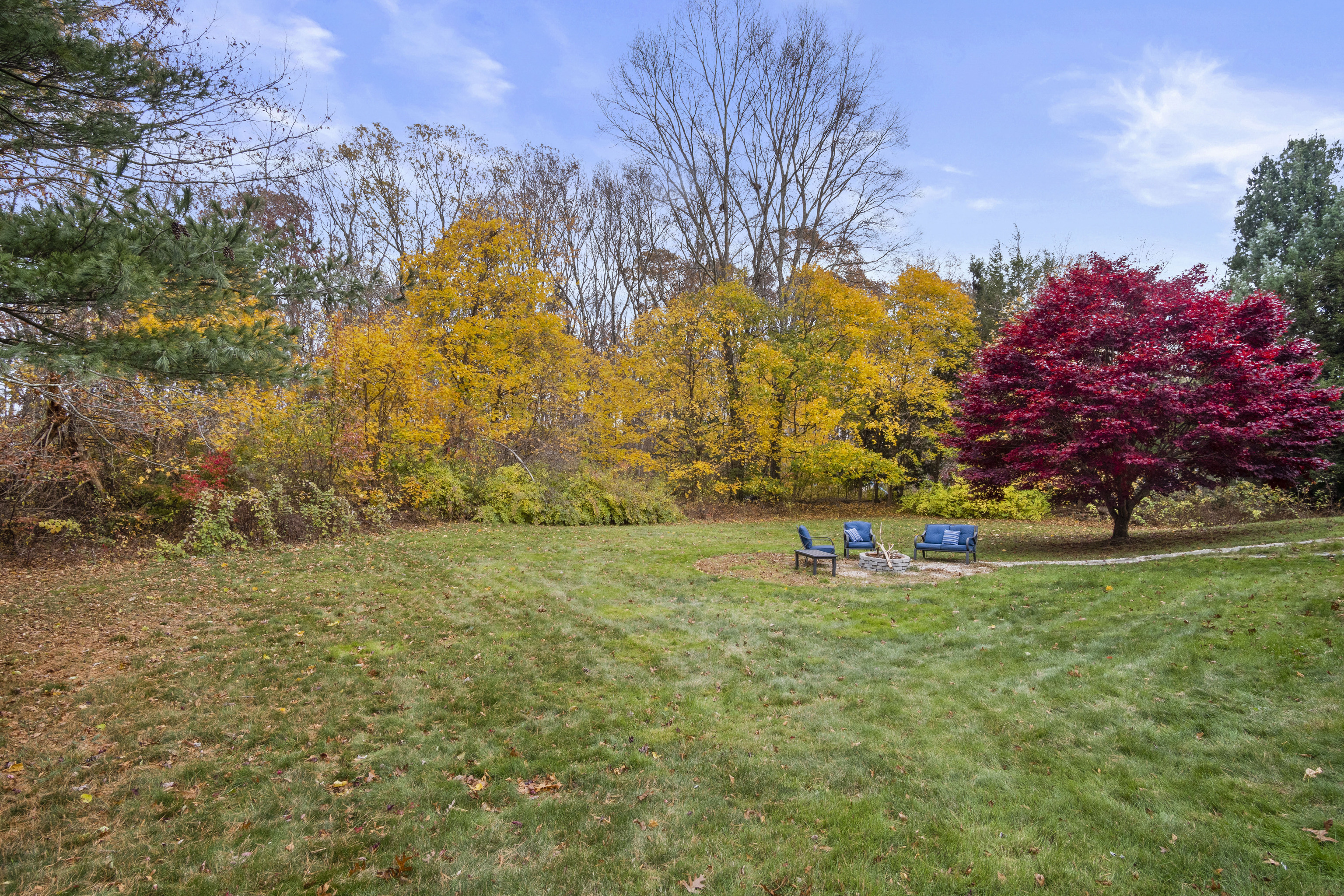 33 Briar Hill Road Norwich, CT 06360 - Photo 24 of 33 a view of a yard