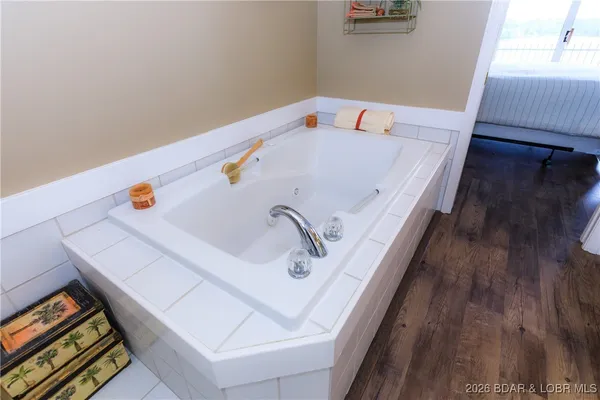 $425,000 | 607 Harbour Towne Drive, Unit E607, Lake Ozark, MO 65049