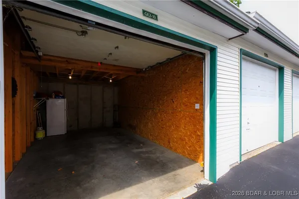 $425,000 | 607 Harbour Towne Drive, Unit E607, Lake Ozark, MO 65049