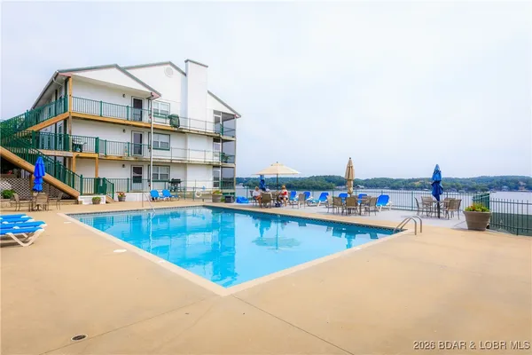 $425,000 | 607 Harbour Towne Drive, Unit E607, Lake Ozark, MO 65049