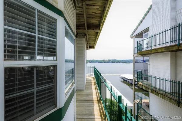 $425,000 | 607 Harbour Towne Drive, Unit E607, Lake Ozark, MO 65049