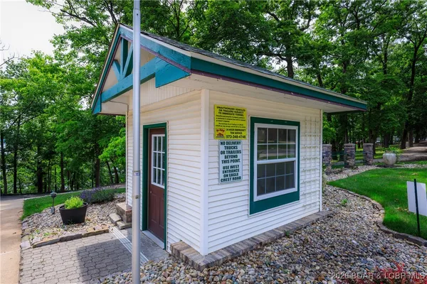 $425,000 | 607 Harbour Towne Drive, Unit E607, Lake Ozark, MO 65049