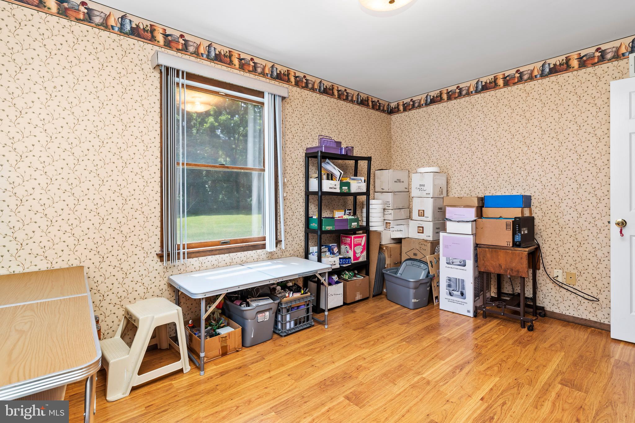 427 Burnt House Road Carlisle, PA 17015 - Photo 24 of 28 Bedroom 3