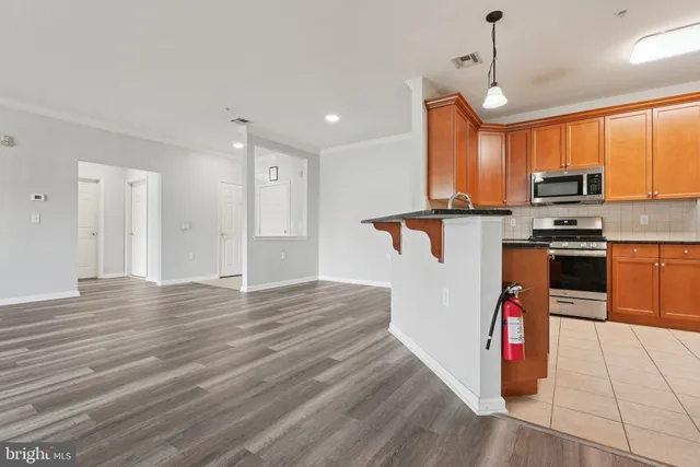 $270,000 | 313 Masterson Court, Ewing, NJ 08618