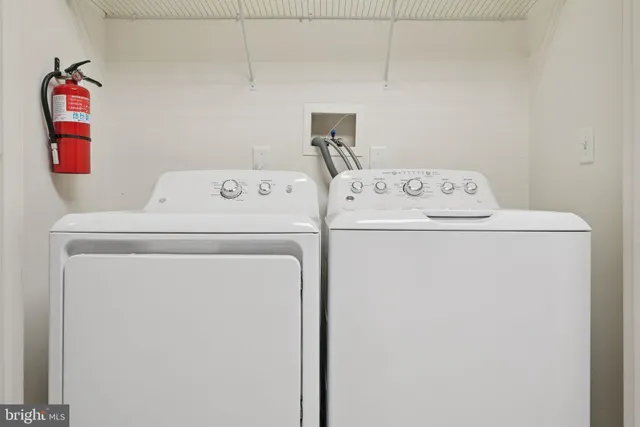 $270,000 | 313 Masterson Court, Ewing, NJ 08618