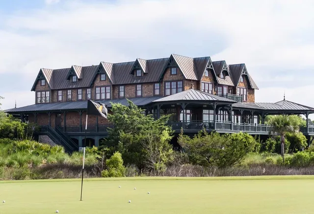 $580,000 | 3934 Gnarled Oaks Lane, Johns Island, SC 29455