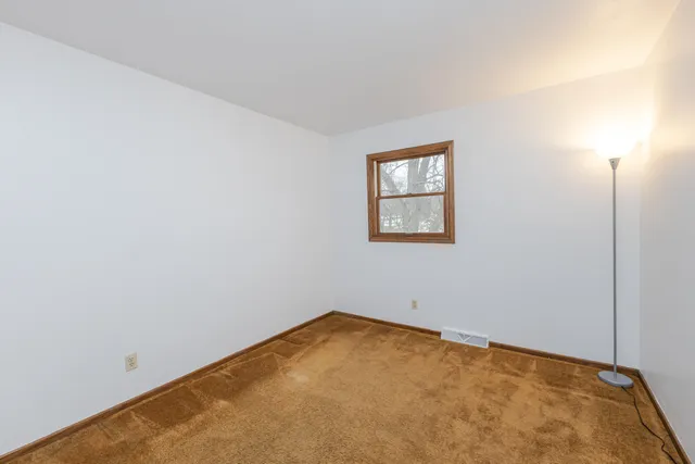 $465,000 | 327 Wakefield Downs, Wales, WI 53183