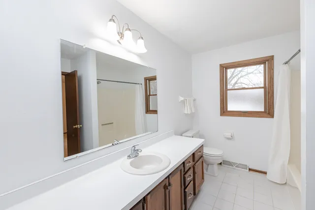 $465,000 | 327 Wakefield Downs, Wales, WI 53183