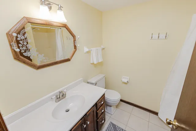 $465,000 | 327 Wakefield Downs, Wales, WI 53183