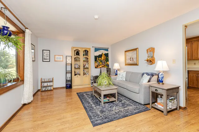 $465,000 | 327 Wakefield Downs, Wales, WI 53183