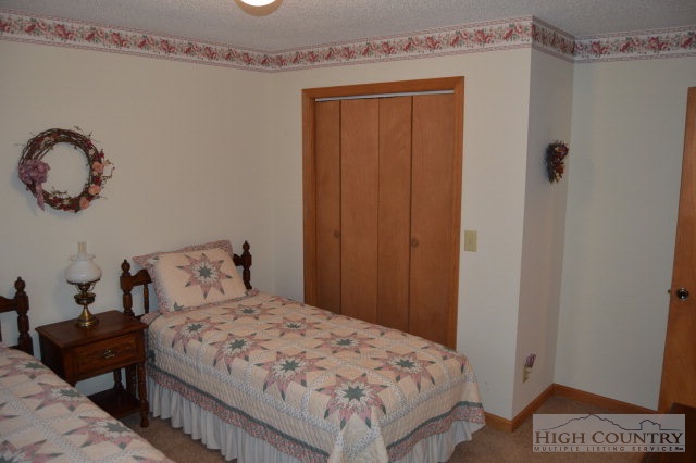 472 St Andrews Road Beech Mountain, NC 28604 - Photo 3 of 19 Gallery Image 3