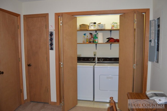 472 St Andrews Road Beech Mountain, NC 28604 - Photo 5 of 19 Gallery Image 5