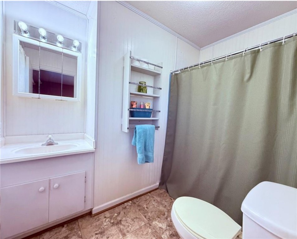 140 A Pickens Road Westminster, SC 29693 - Photo 17 of 48