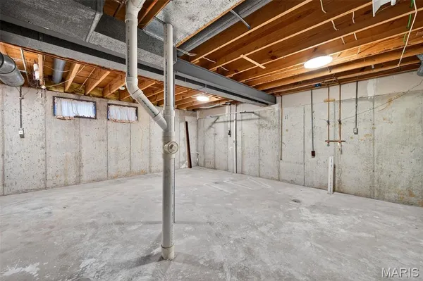 $255,000 | 2529 Grayford Walk, St. Louis, MO 63129