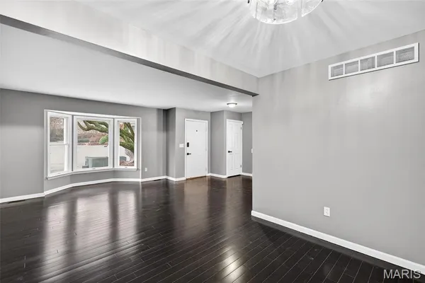 $255,000 | 2529 Grayford Walk, St. Louis, MO 63129