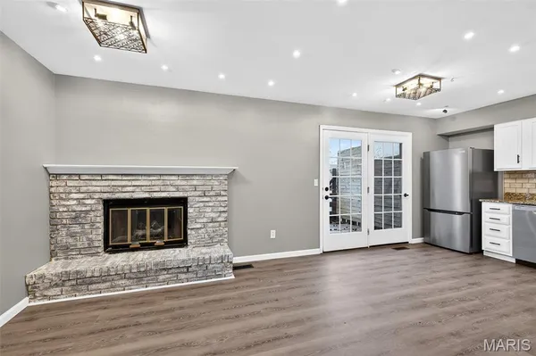 $255,000 | 2529 Grayford Walk, St. Louis, MO 63129