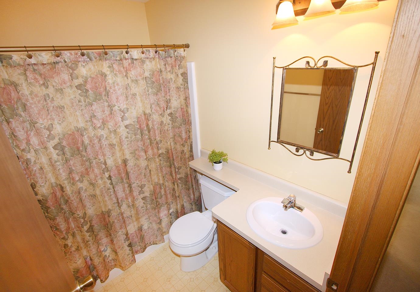 614 Engelhart Drive Madison, WI 53713 - Photo 11 of 40