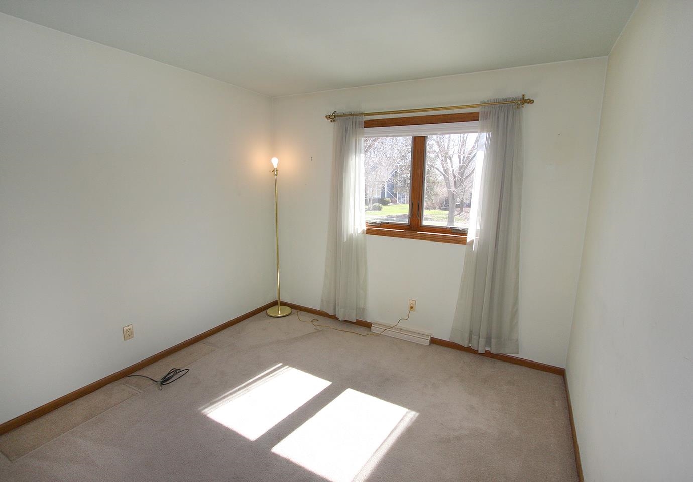 614 Engelhart Drive Madison, WI 53713 - Photo 17 of 40