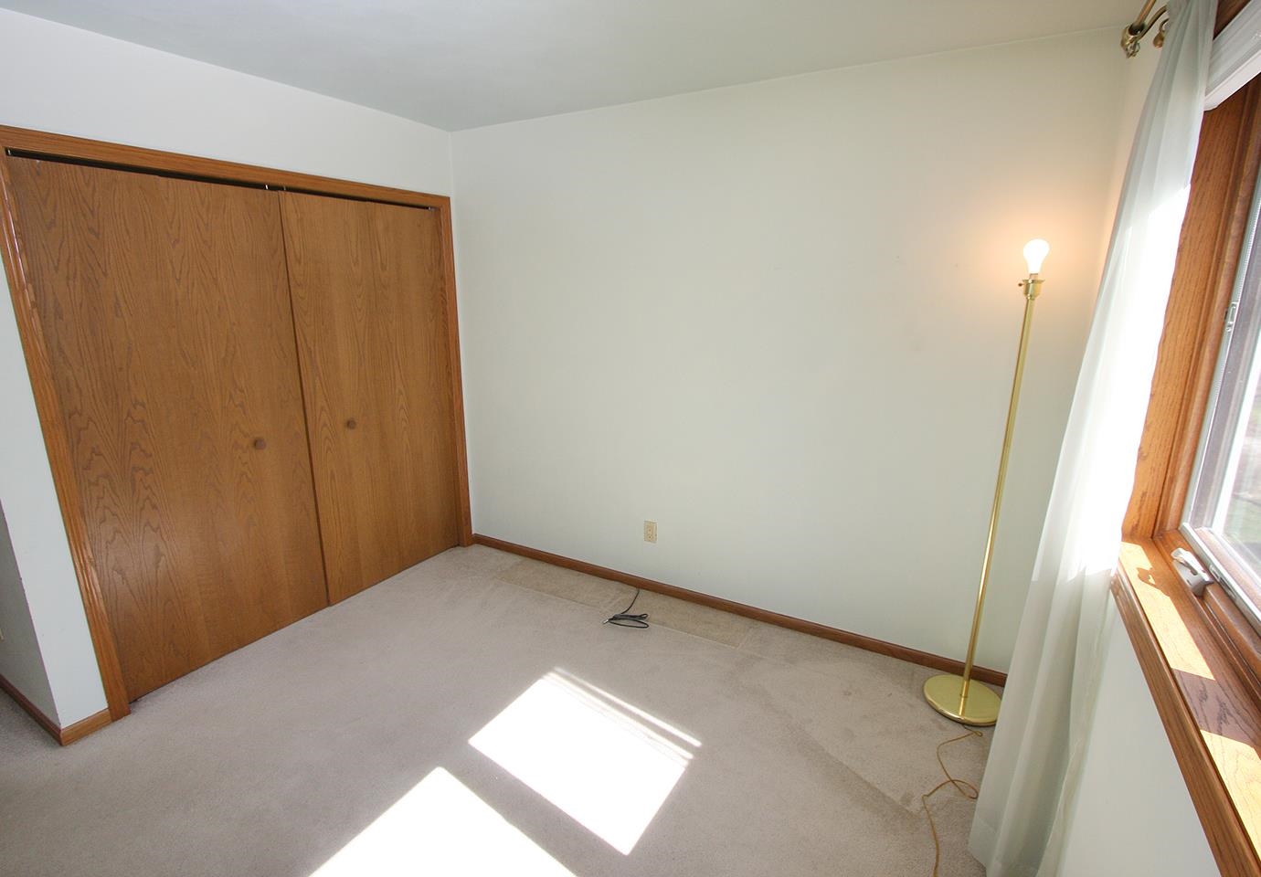 614 Engelhart Drive Madison, WI 53713 - Photo 18 of 40