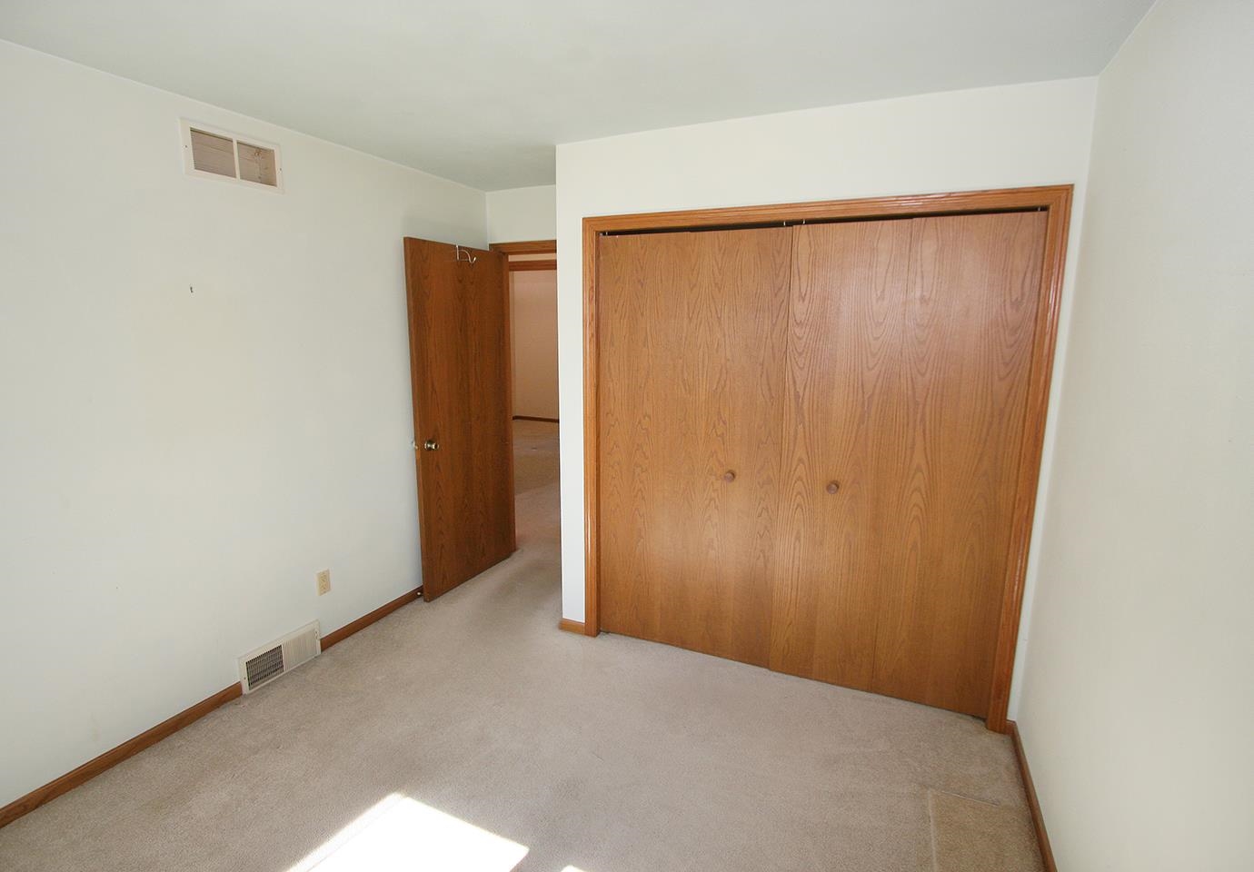 614 Engelhart Drive Madison, WI 53713 - Photo 20 of 40