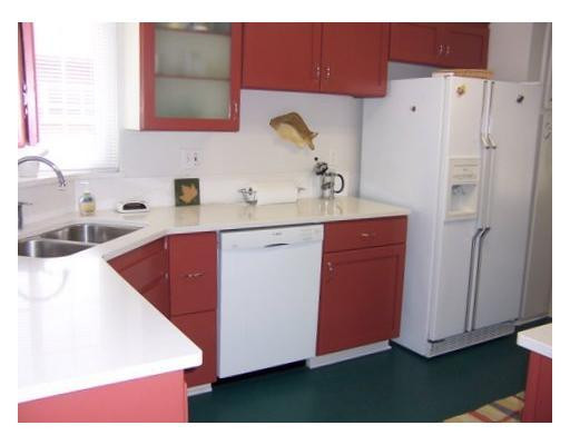 2423 Nottingham Road Ann Arbor, MI 48104 - Photo 3 of 10 Photo 3