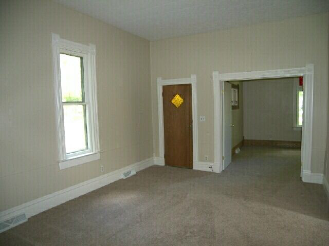 1306 Monroe Street, Unit (INTOWN ROCHESTER) Rochester, IN 46975 - Photo 3 of 9