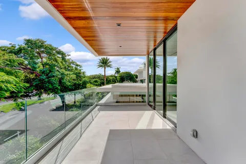 $8,274,950 | 2130 South Miami Avenue, Miami, FL 33129