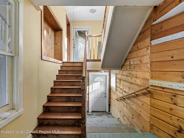 $450,000 | 807 Lucas Ave Extension, Hurley, NY 12443