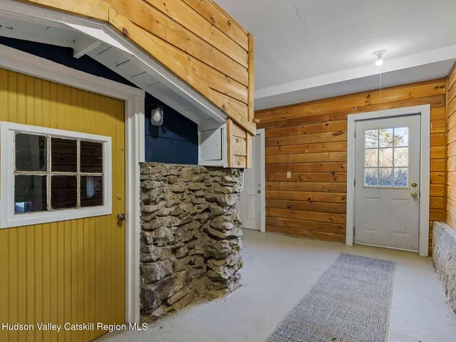 $450,000 | 807 Lucas Ave Extension, Hurley, NY 12443