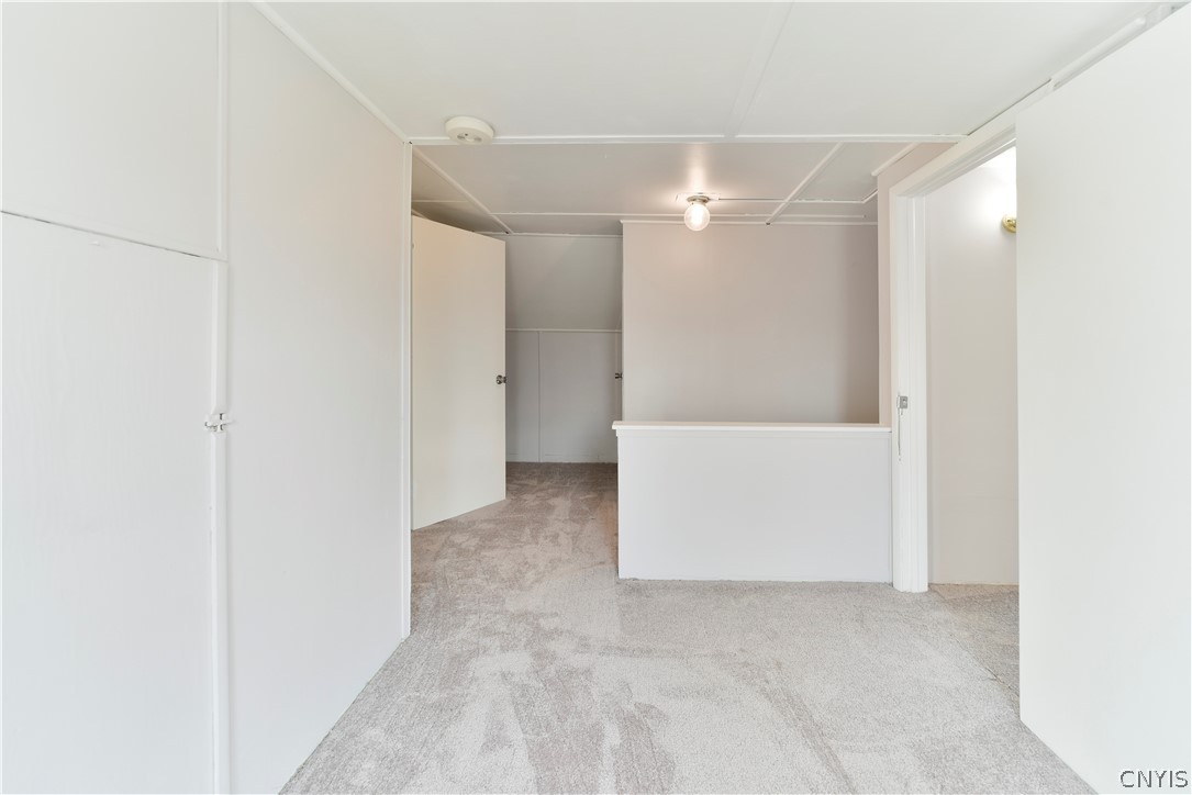 215 Caleb Avenue Syracuse, NY 13206 - Photo 27 of 36