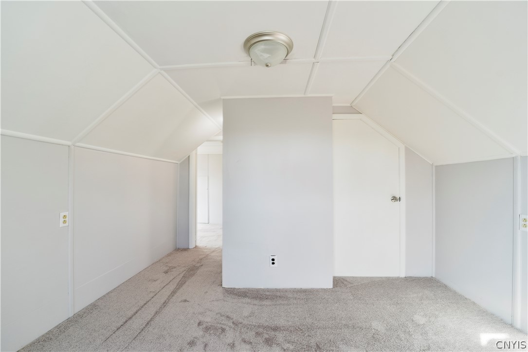 215 Caleb Avenue Syracuse, NY 13206 - Photo 34 of 36