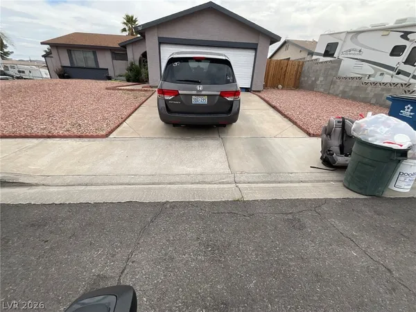 $2,495 | 707 Honeybee Court, Henderson, NV 89002