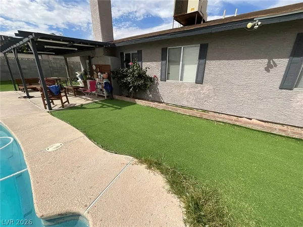 $2,495 | 707 Honeybee Court, Henderson, NV 89002