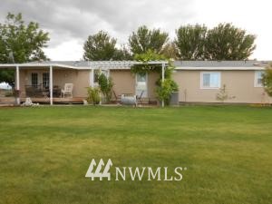 10207 Adams Road North Quincy, WA 98848 - Photo 2 of 25