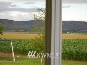 10207 Adams Road North Quincy, WA 98848 - Photo 23 of 25