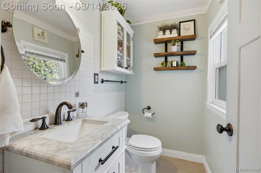 2211 Crooks Road Royal Oak, MI 48073 - Photo 20 of 39 Gallery Image 20