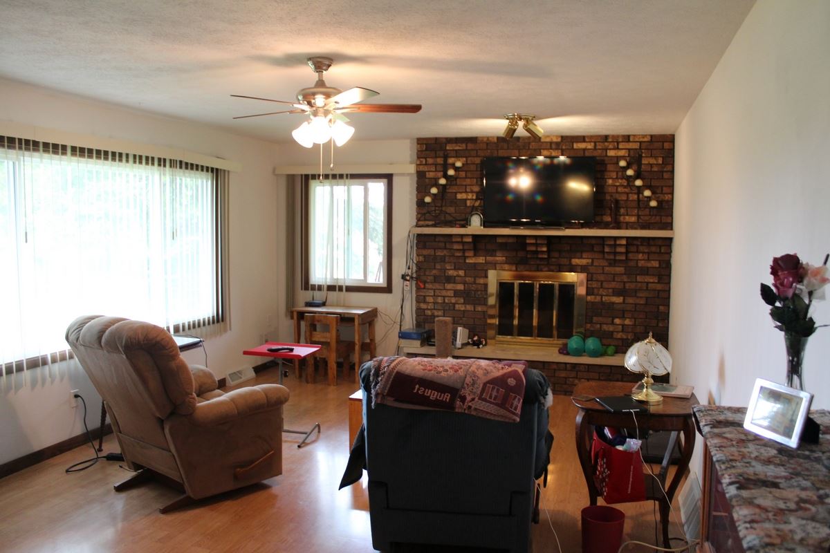 10482 Town Hall Road Belvidere, IL 61008 - Photo 5 of 21 Gallery Image 5